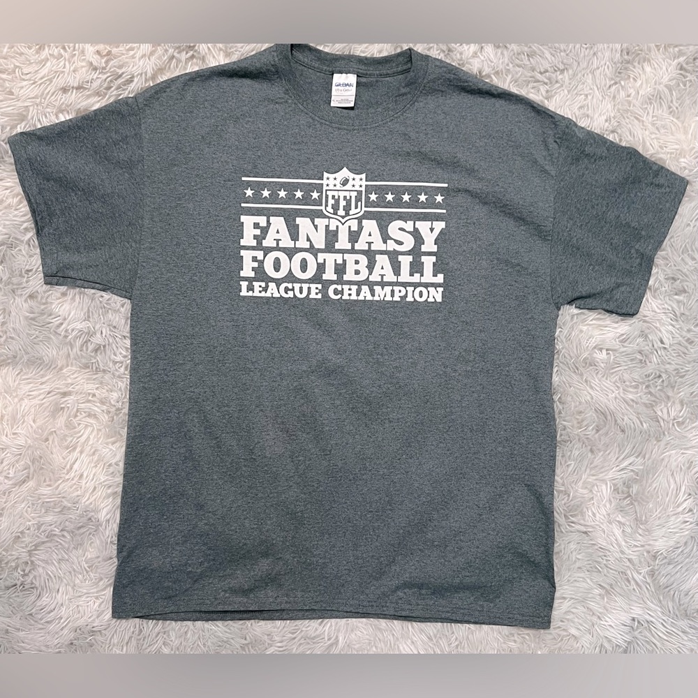 Men’s “Fantasy Football League Champion” short sleeve Tee Shirt Size XL